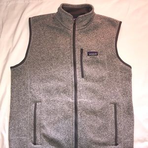 Patagonia men’s fleece vest